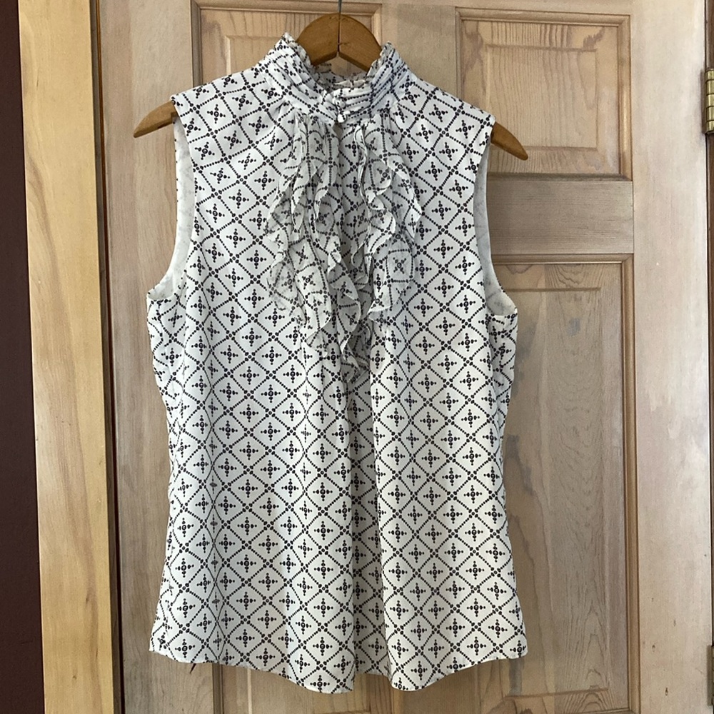 White House Black Market Sleeveless Ruffle Top